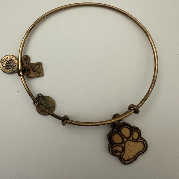 Alex and Ani - Dog paw - Picture 1 of 2